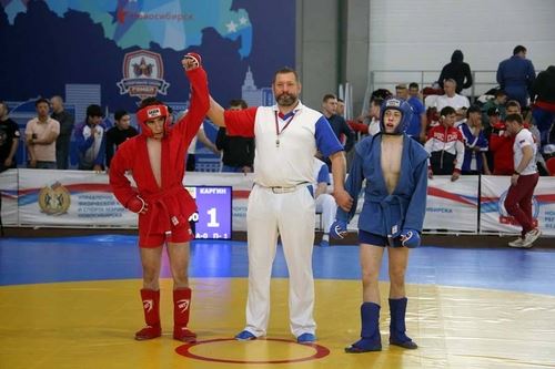 Самбисты сразились за Кубок мэра в Новосибирске