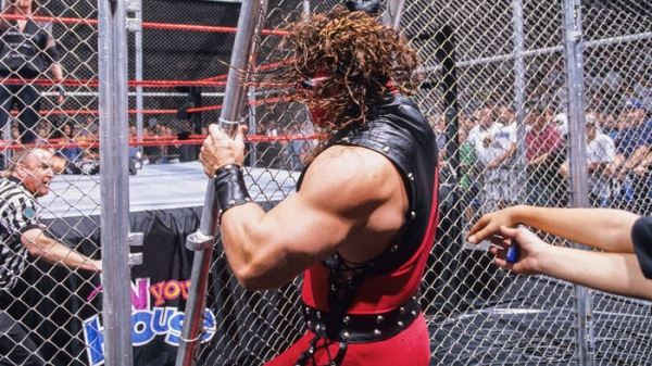 ТОП-20 OMG моментов в адской клетке по версии WWE